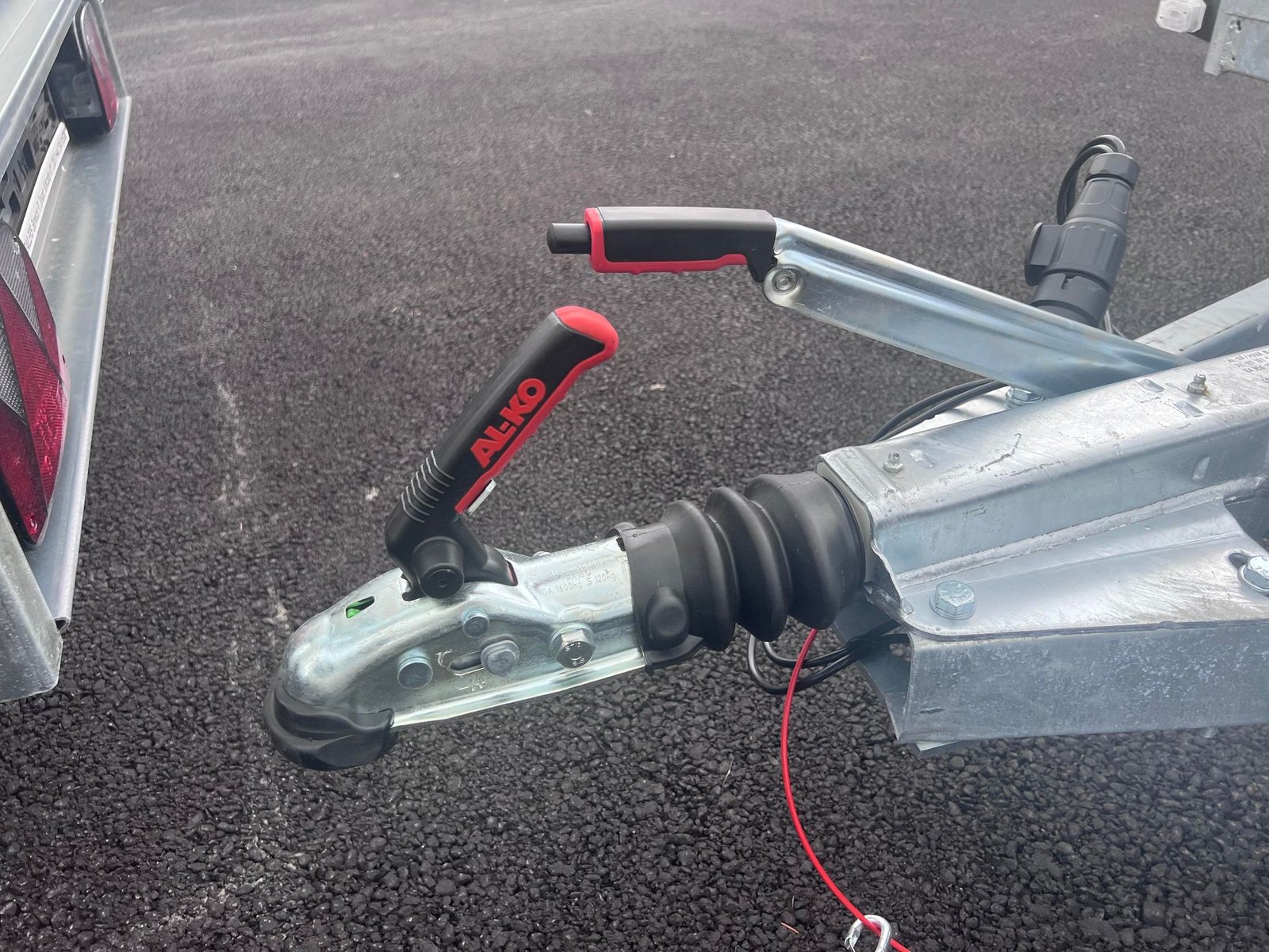 BC725 Twin Axle Flat Trailer 1300KG - Image 7