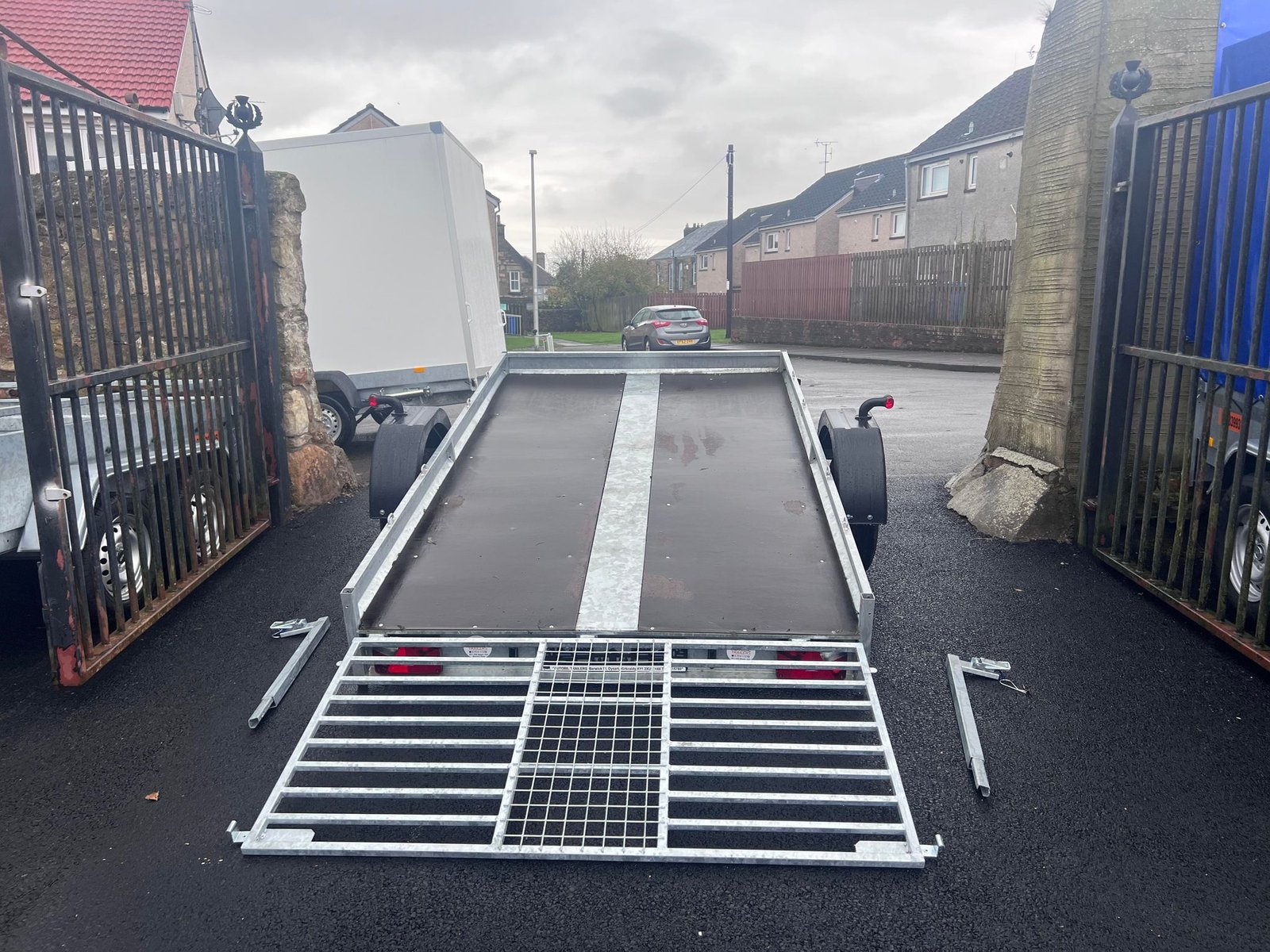 BRAND NEW NIEWIADOW SMART CAR TRANSPORTER/ QUAD TRAILER SINGLE AXLE BRAKED 1300KG - Image 10