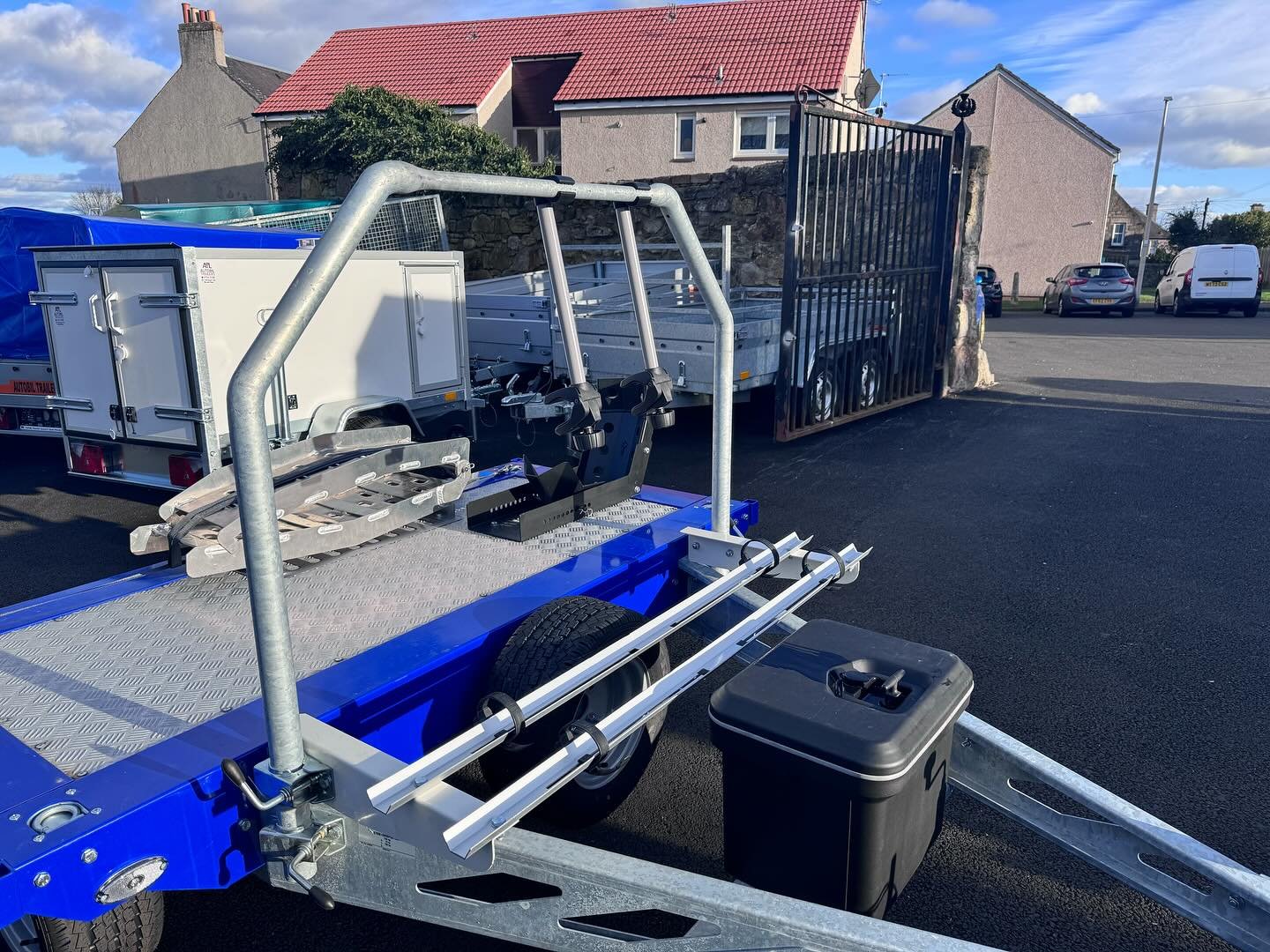 SINGLE MOTORBIKE TRAILER WITH REMOVABLE BIKE RACK 750KG - Image 5