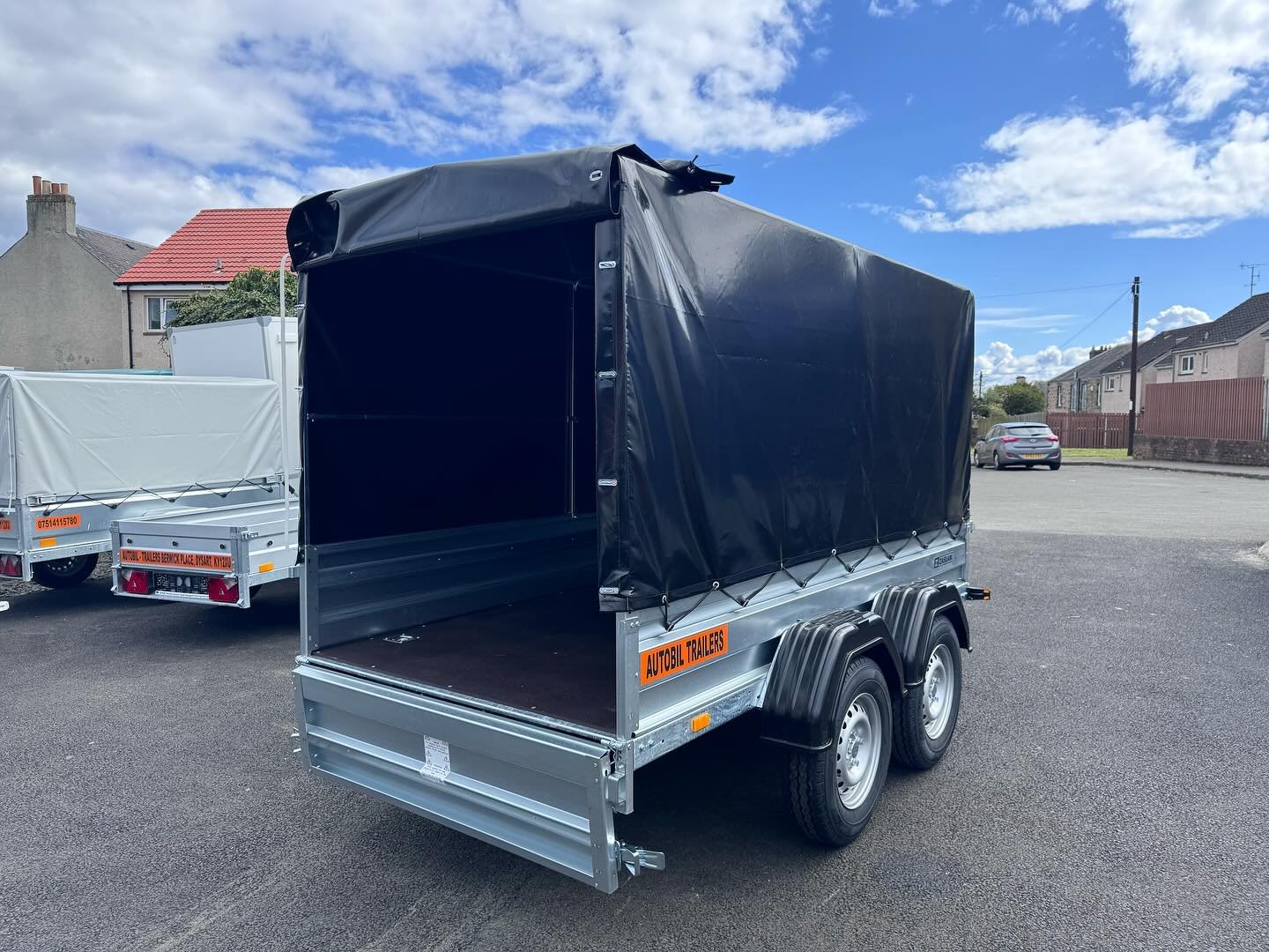 Zaslaw 265TH twin axle braked trailer with frame and cover 2000KG - Image 3