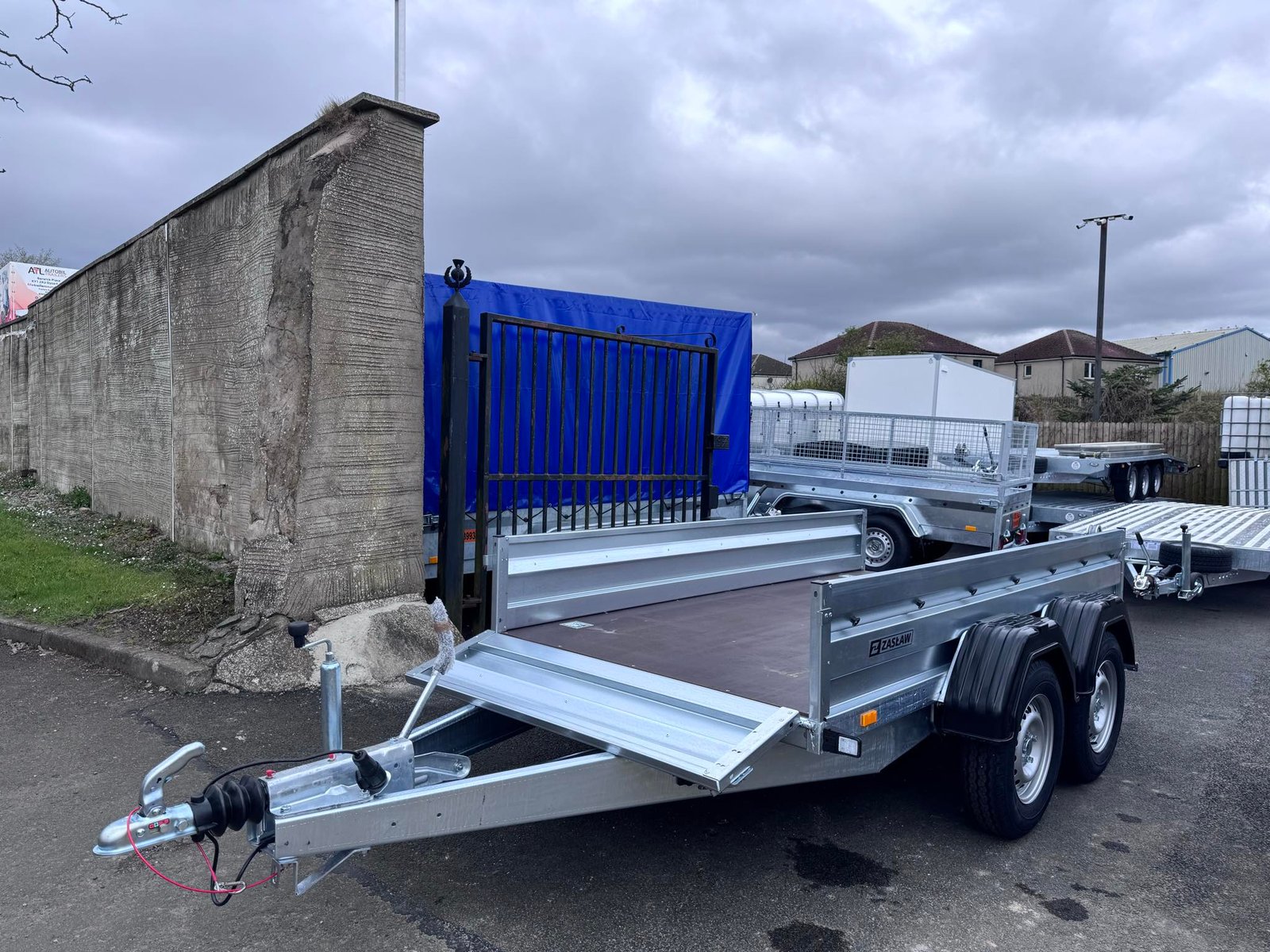 Zaslaw 265TH (8,7ftx4,3ft) twin axle braked trailer 2000KG - Image 6